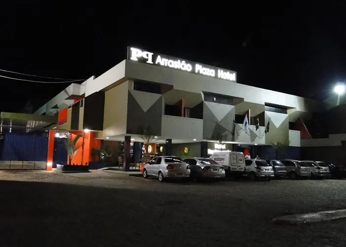 Arrastao Premium PlazaHotel Em